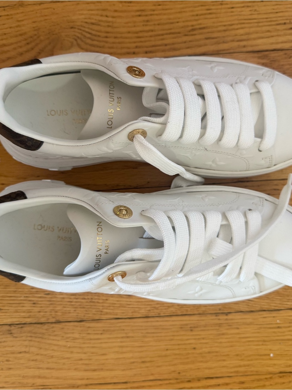 Louis Vuitton White Leather Low-Top Sneakers with Gold Accents